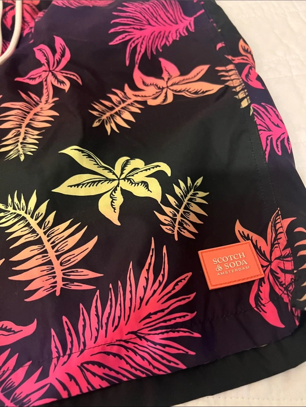 Scotch & Soda Men’s Swim Trunks M Floral